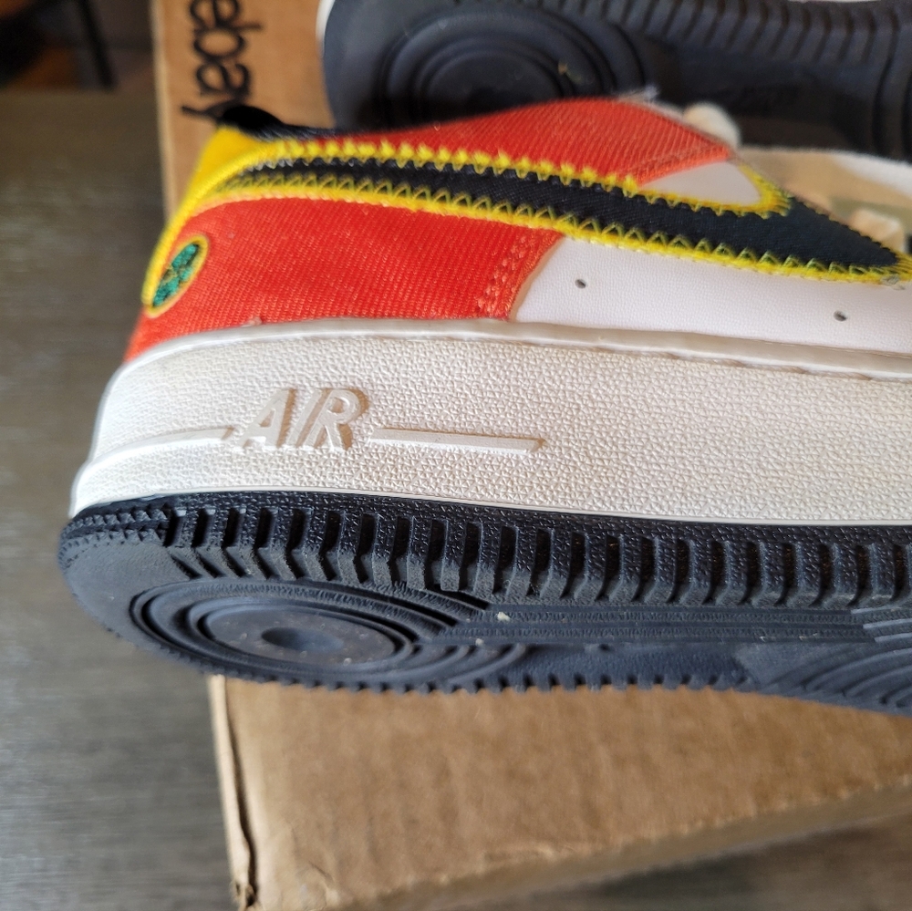 Nike Air Force 1 Low Rayguns Sneakers Shoes DD9530-100 Boys Youth Size 7Y - Picture 10 of 12